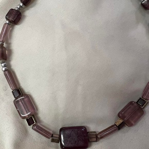 Pretty Purple Glass Choker Necklace - Picture 5 of 5